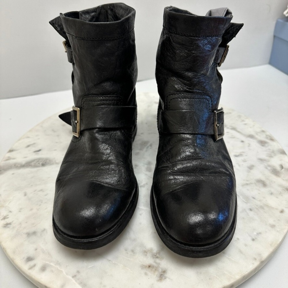 Jimmy‎ Choo Biker Boot Womens 39 9 Black Leather Ankle Buckles Pull On Moto Edgy - Picture 3 of 14